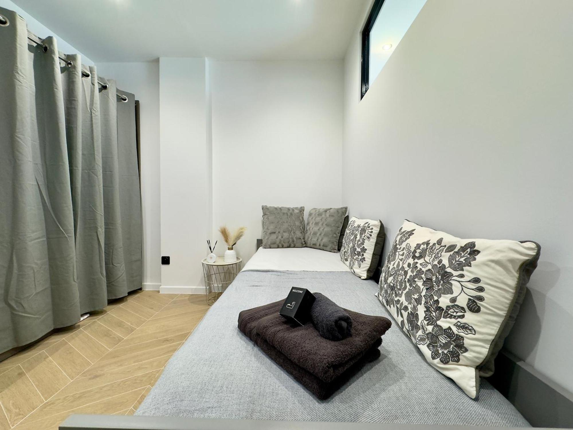 Evasion By Scls Locations * Cannes